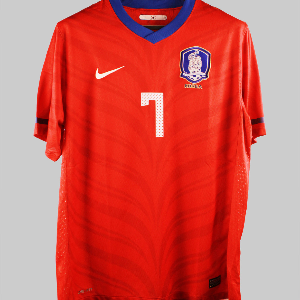 South Korea 2010-11 Jisung Home Kit  (L)