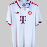 Bayern Munich 2024-25 Musiala Third Kit w/Tags (L)