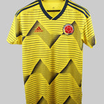 Colombia 2019-20 Home Kit (L)