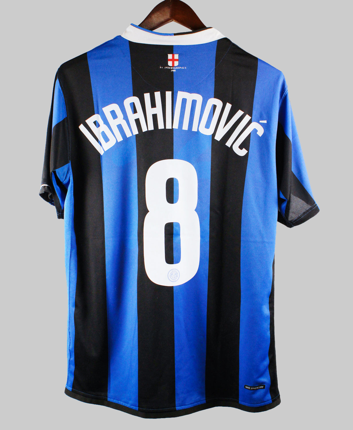 Inter Milan 2006-07 Ibrahimovic Home Kit  (L)