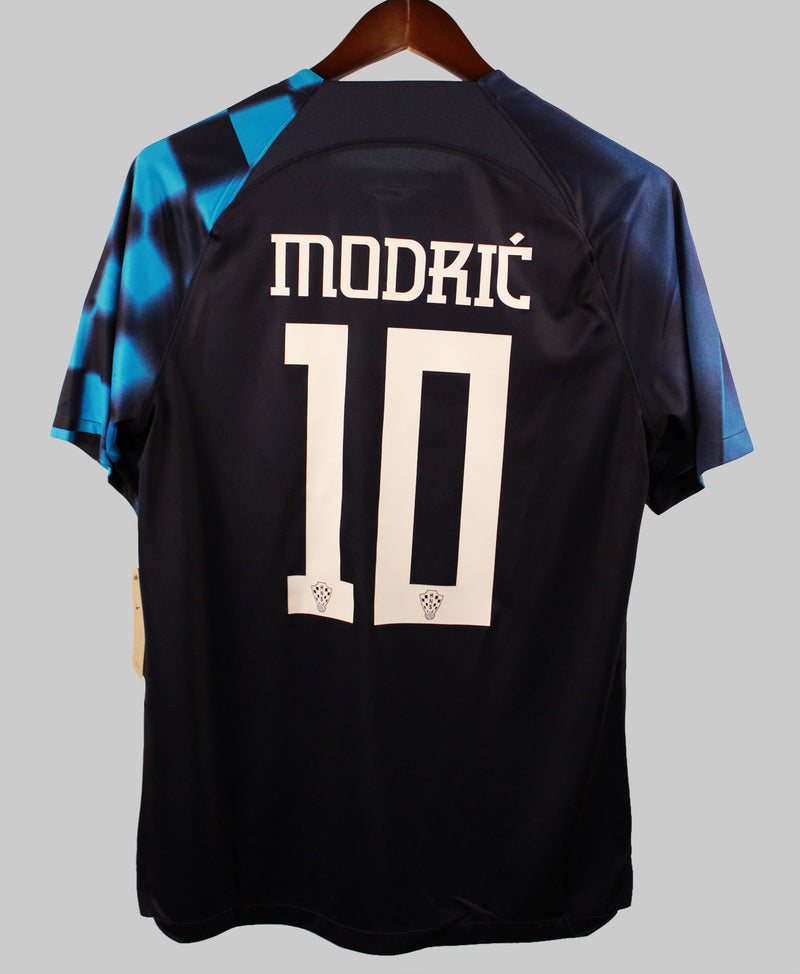 Croatia 2022 Modric Away Kit W/ Tags (M)