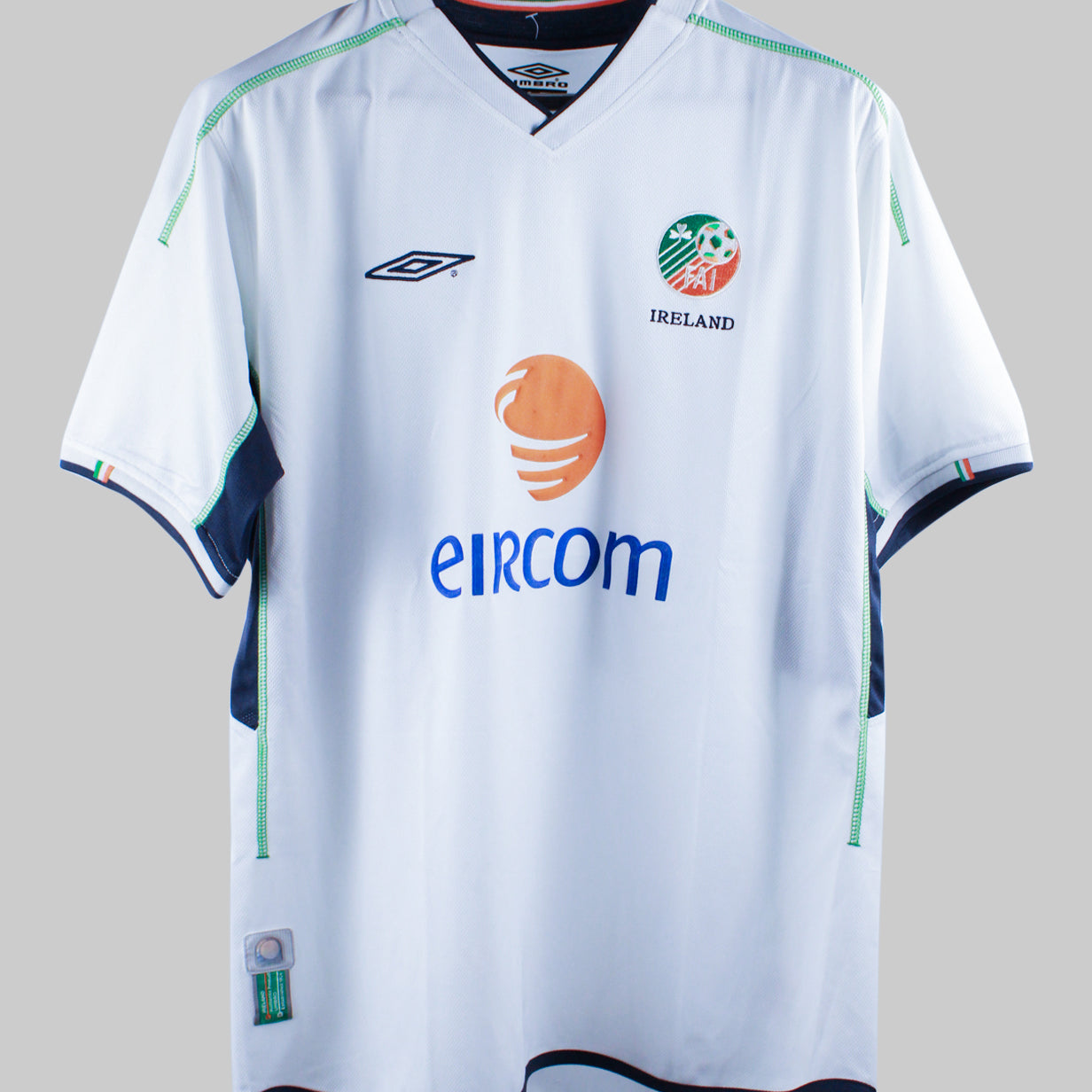 Ireland 2002-03 Keane Away Kit  (L)