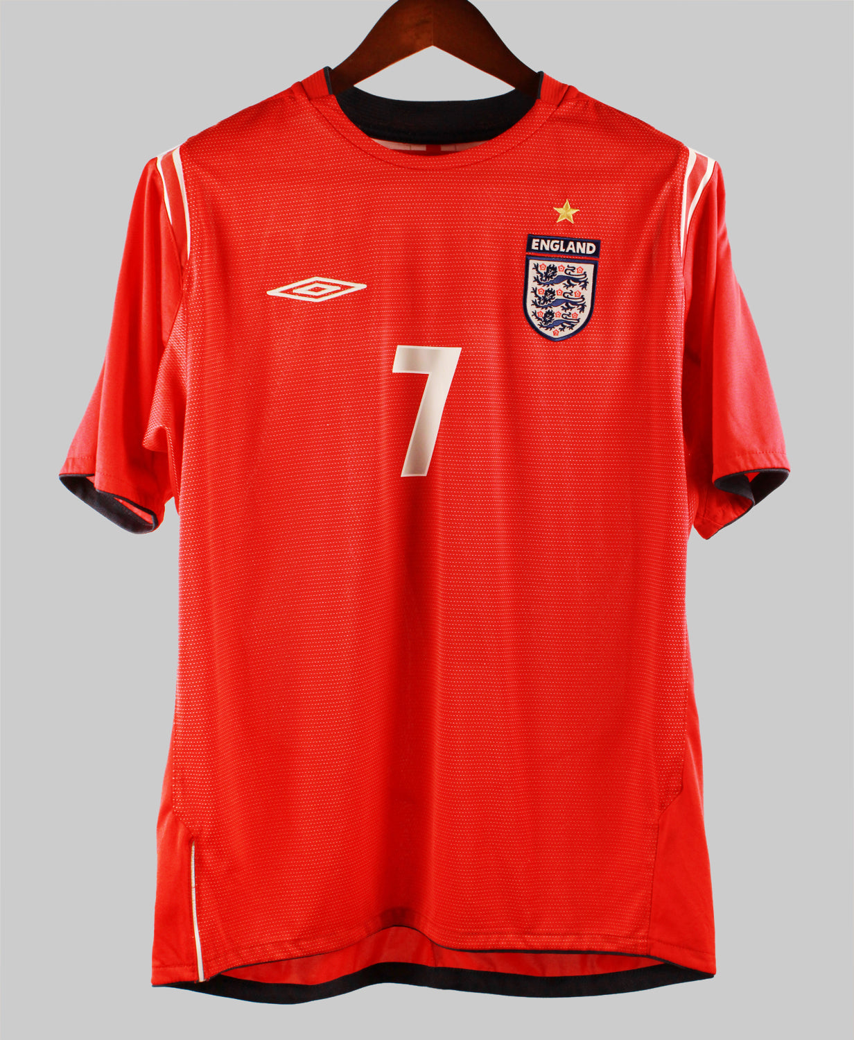England 2004 Beckham Away Kit (L)
