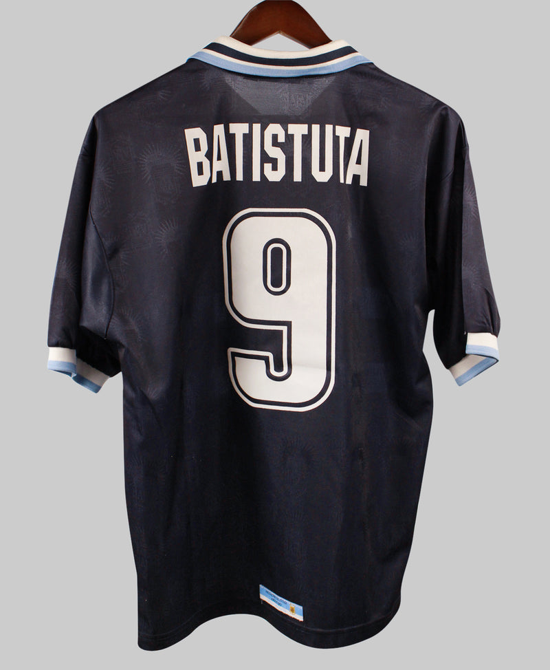 Argentina 1999 Batistuta Away Kit (M)