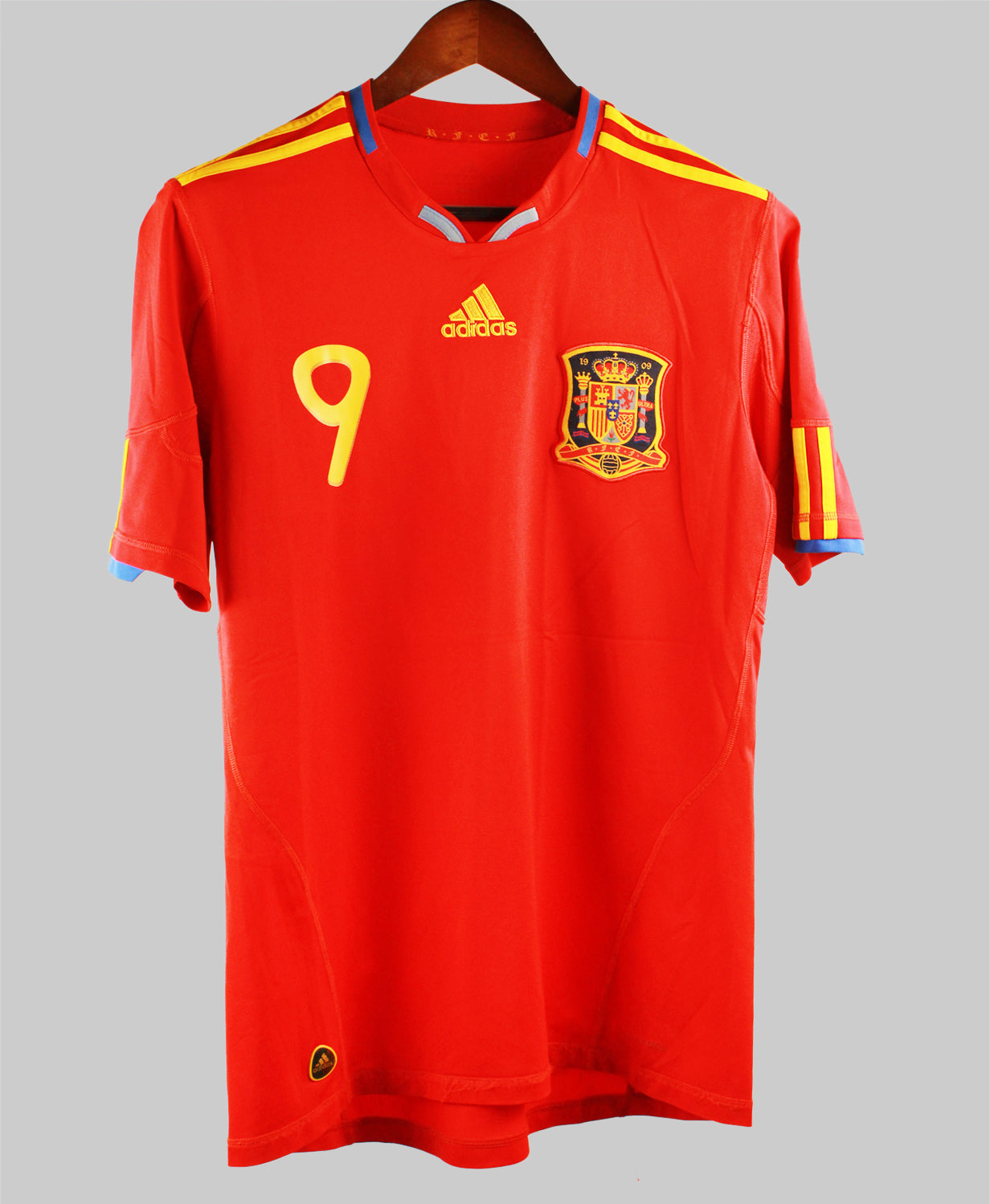 Spain 2010-11 Torres Home Kit  (M)