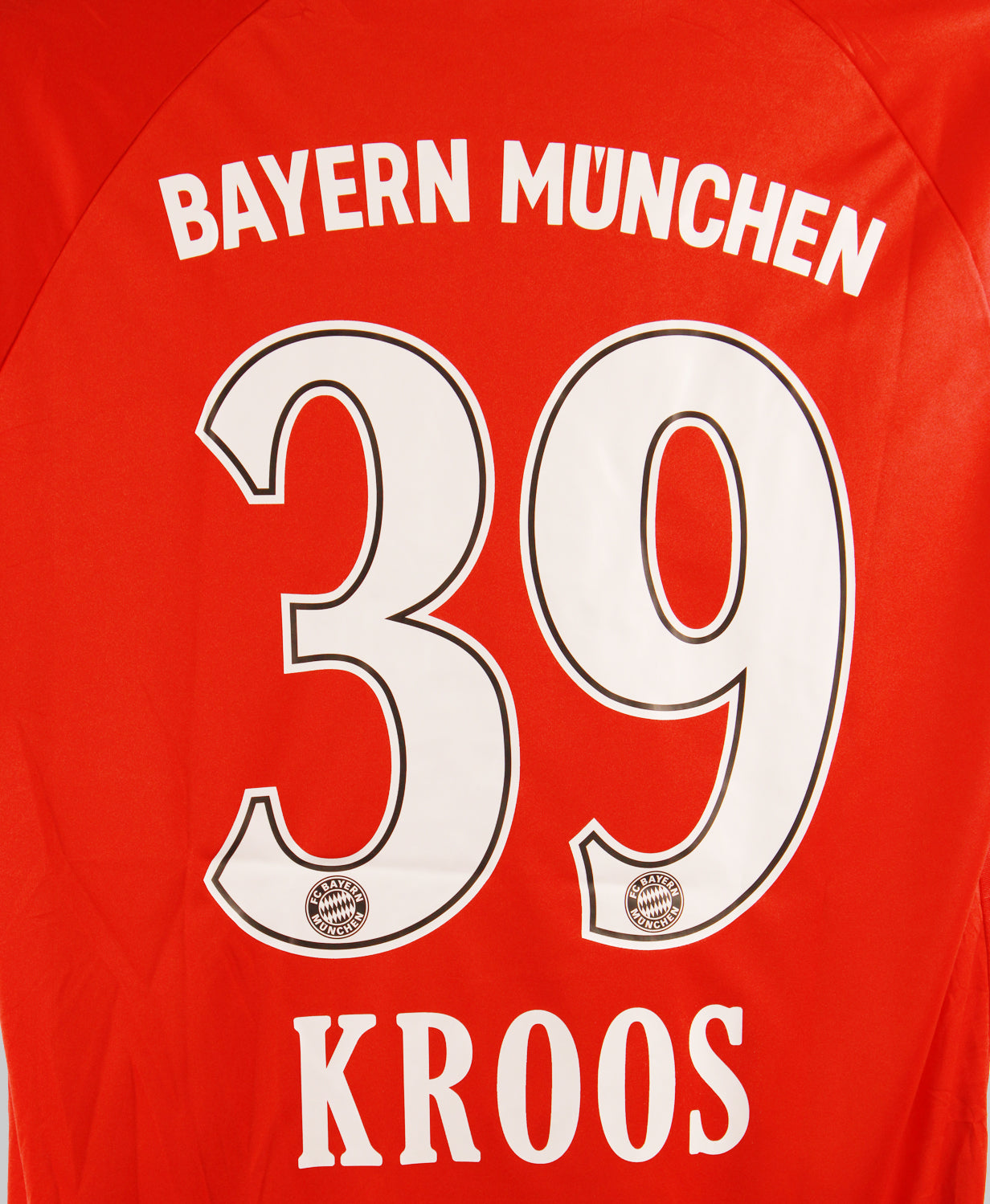 Bayern Munich 2010-11 Kroos Home Kit  (M)