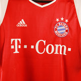 Bayern Munich 2004-05 Jancker Home Kit  (M)