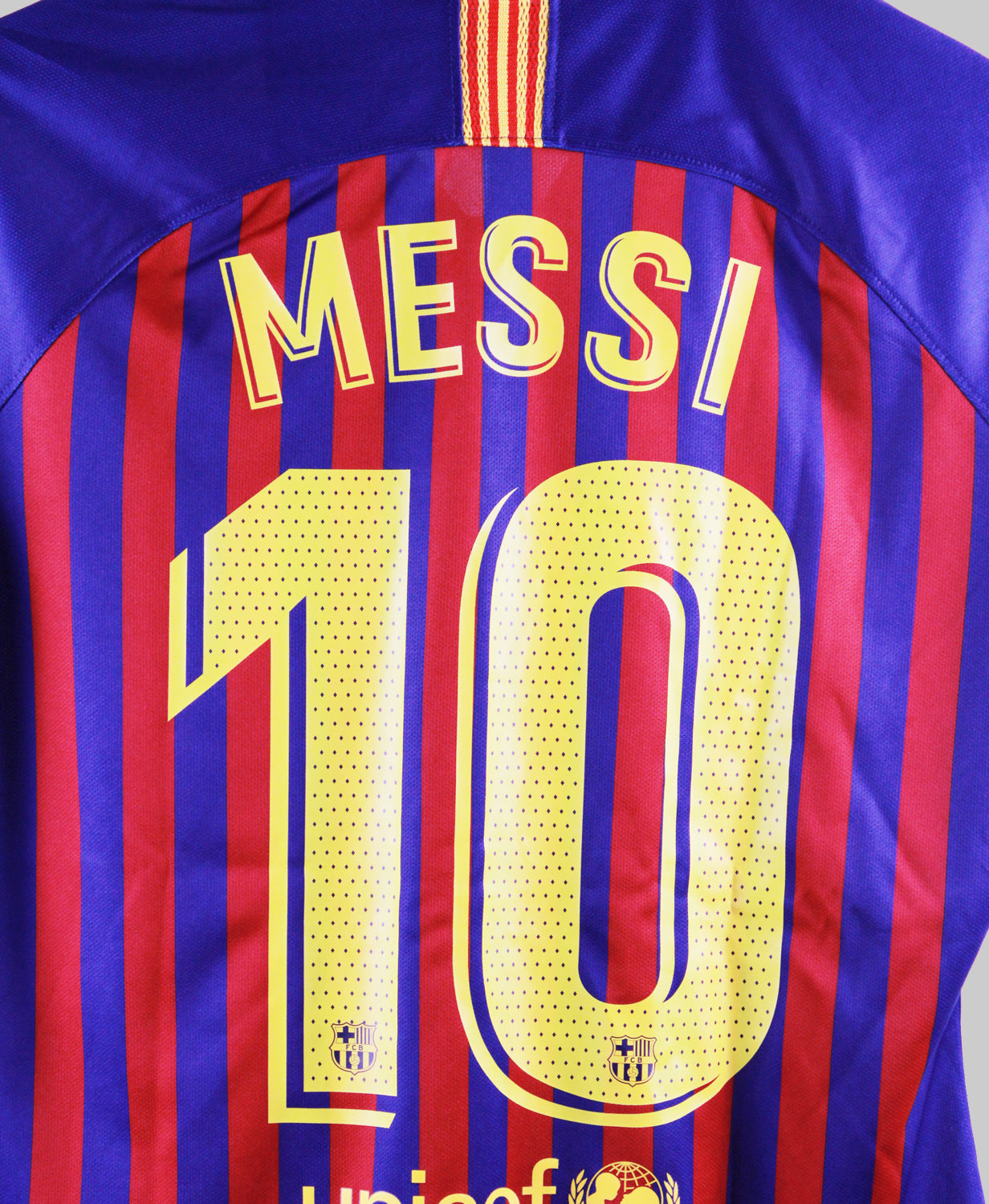 Barcelona 2018-19 Messi Home Kit  (XL)
