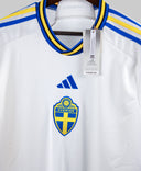 Sweden 2022 Away Kit (L)