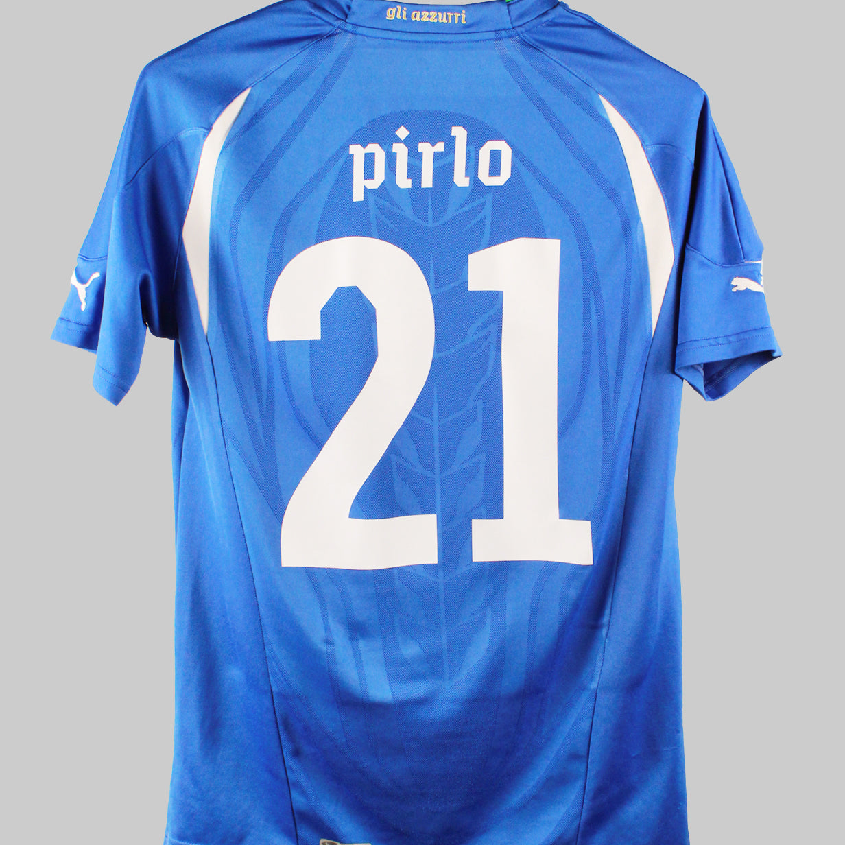 Italy 2010-11 Pirlo Away Kit (M)