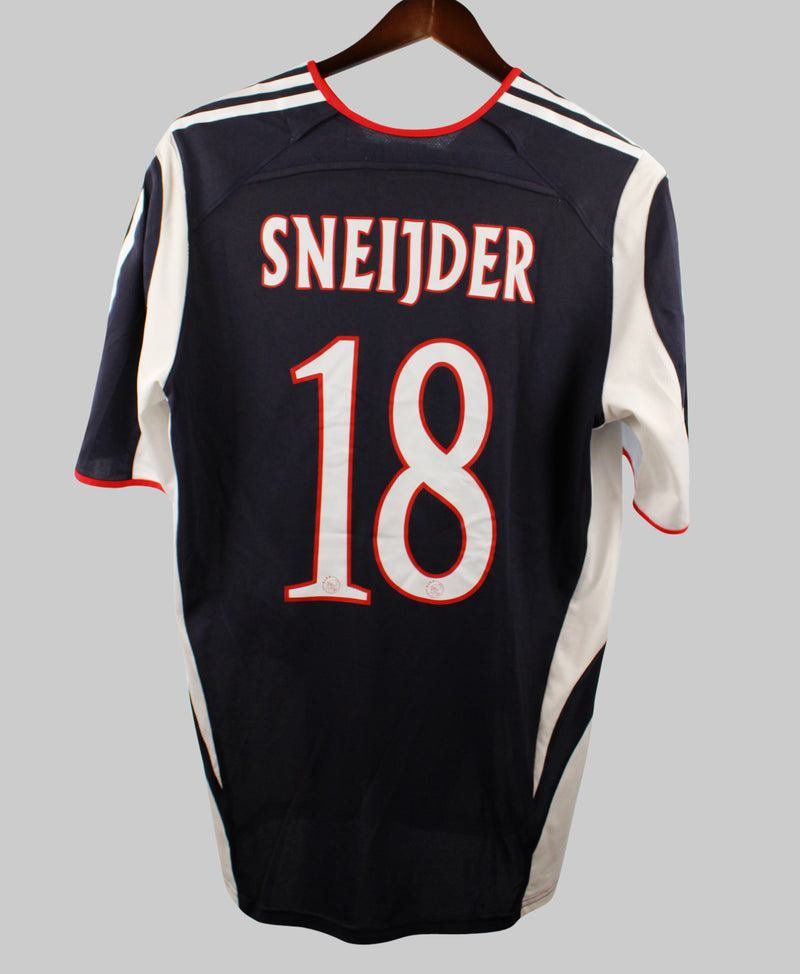 Ajax 2005-06 Sneijder Away Kit (L)