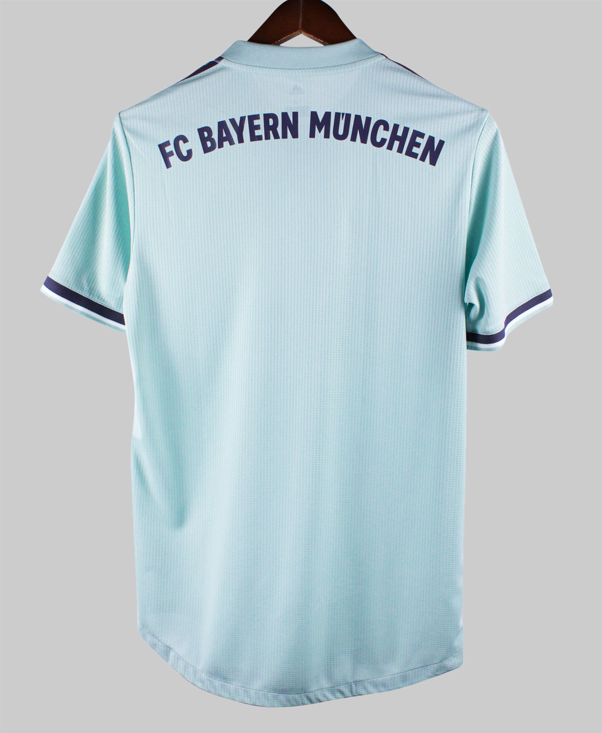 Bayern Munich 2018-19 Player Version Away Kit (M)