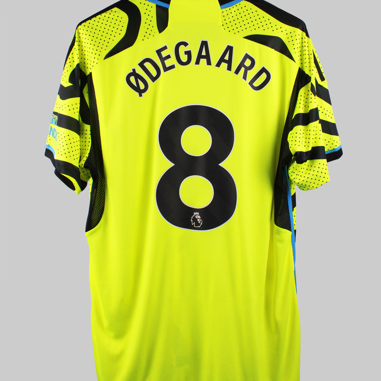 Arsenal 2023-24 Odegaard Away Kit (XL)