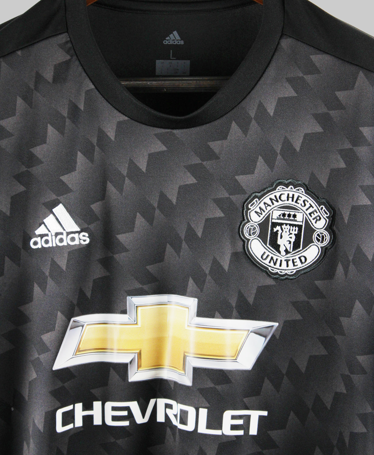 Manchester United 2017-18 Away Kit (L)