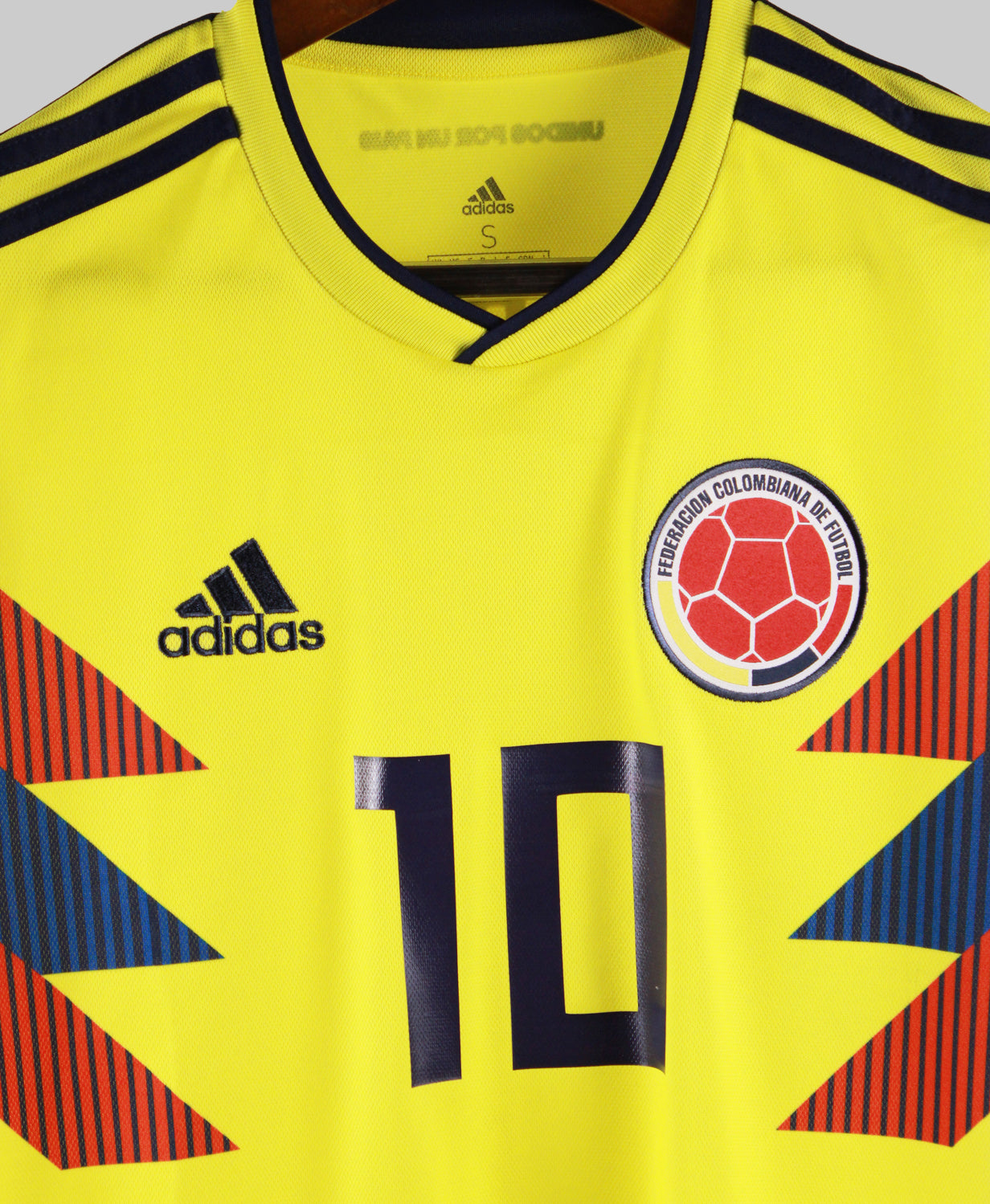 Colombia 2018-19 James Home Kit (S)