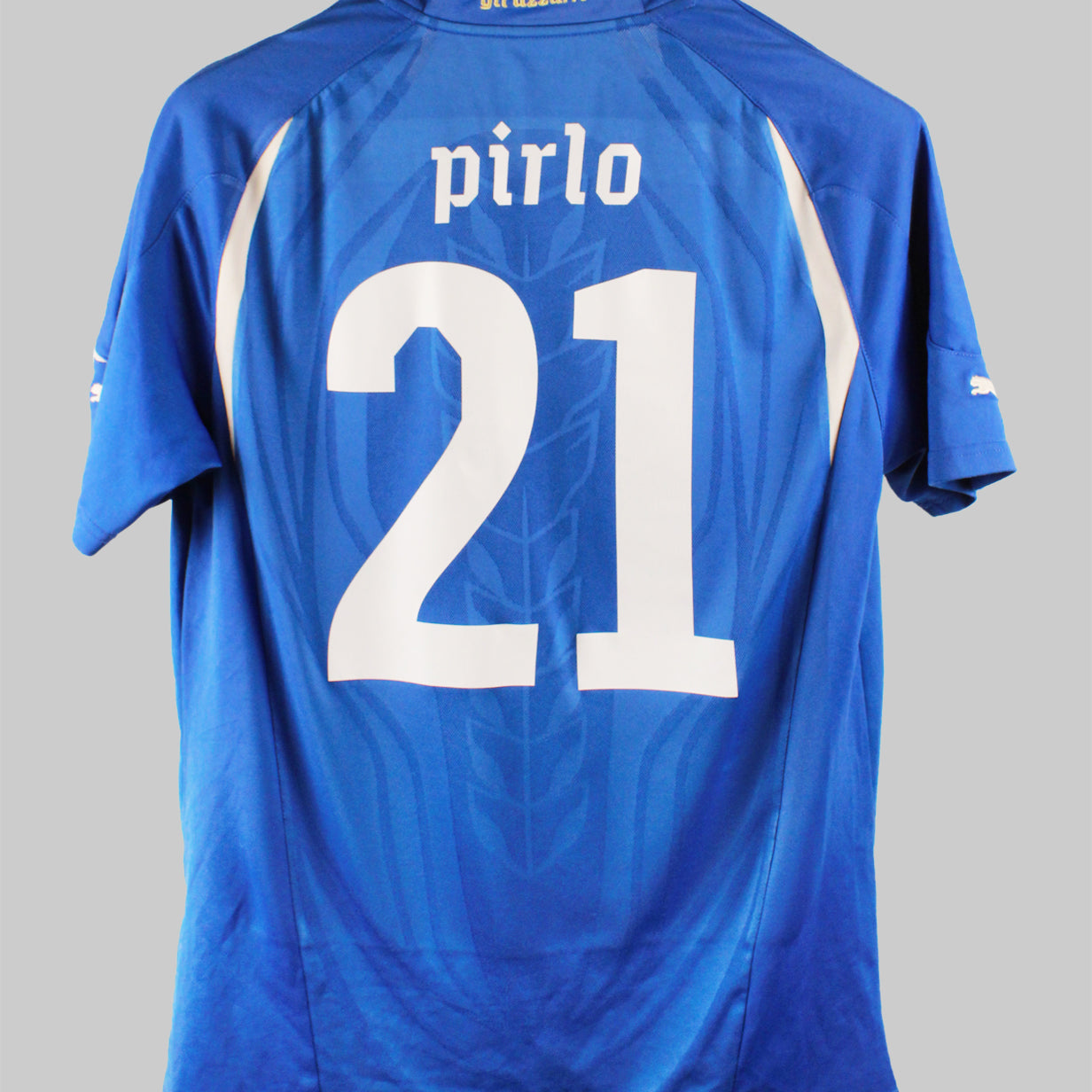 Italy 2010-11 Pirlo Away Kit (M)
