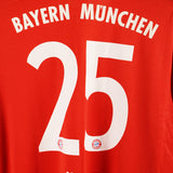 Bayern Munich 2016-17 Muller Home Kit (XL)