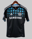 Chelsea 2011-12 Drogba Away Kit (S)