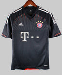 Bayern Munich 2012-13 Third Kit (S)