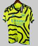 Arsenal 2023-24 Saka Away Kit (M)