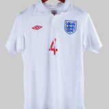 England 2010-11 Gerrard Home Kit (M)