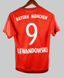 Bayern Munich 2015-2016 Lewandowski Home Kit (M)