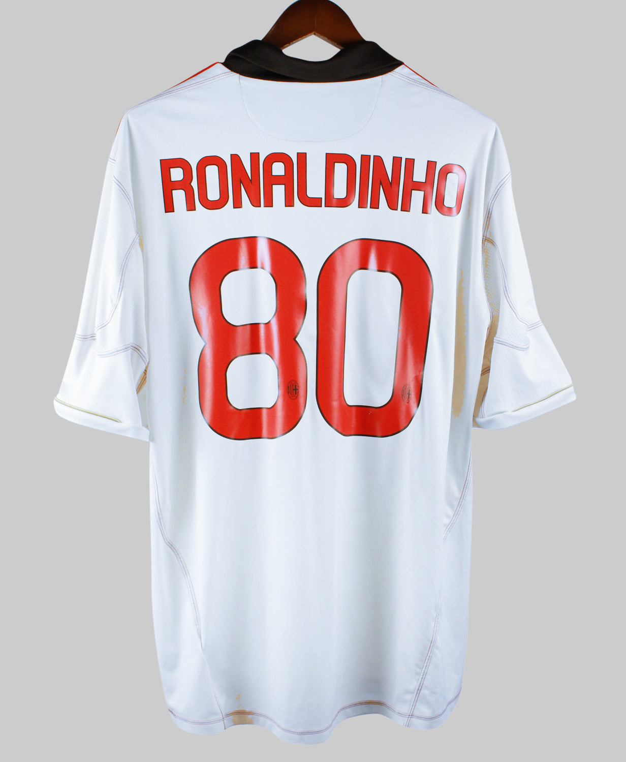 AC Milan 2010-11 Ronaldinho  Away Kit (2XL)
