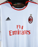 AC Milan 2010-11 Ronaldinho  Away Kit (2XL)