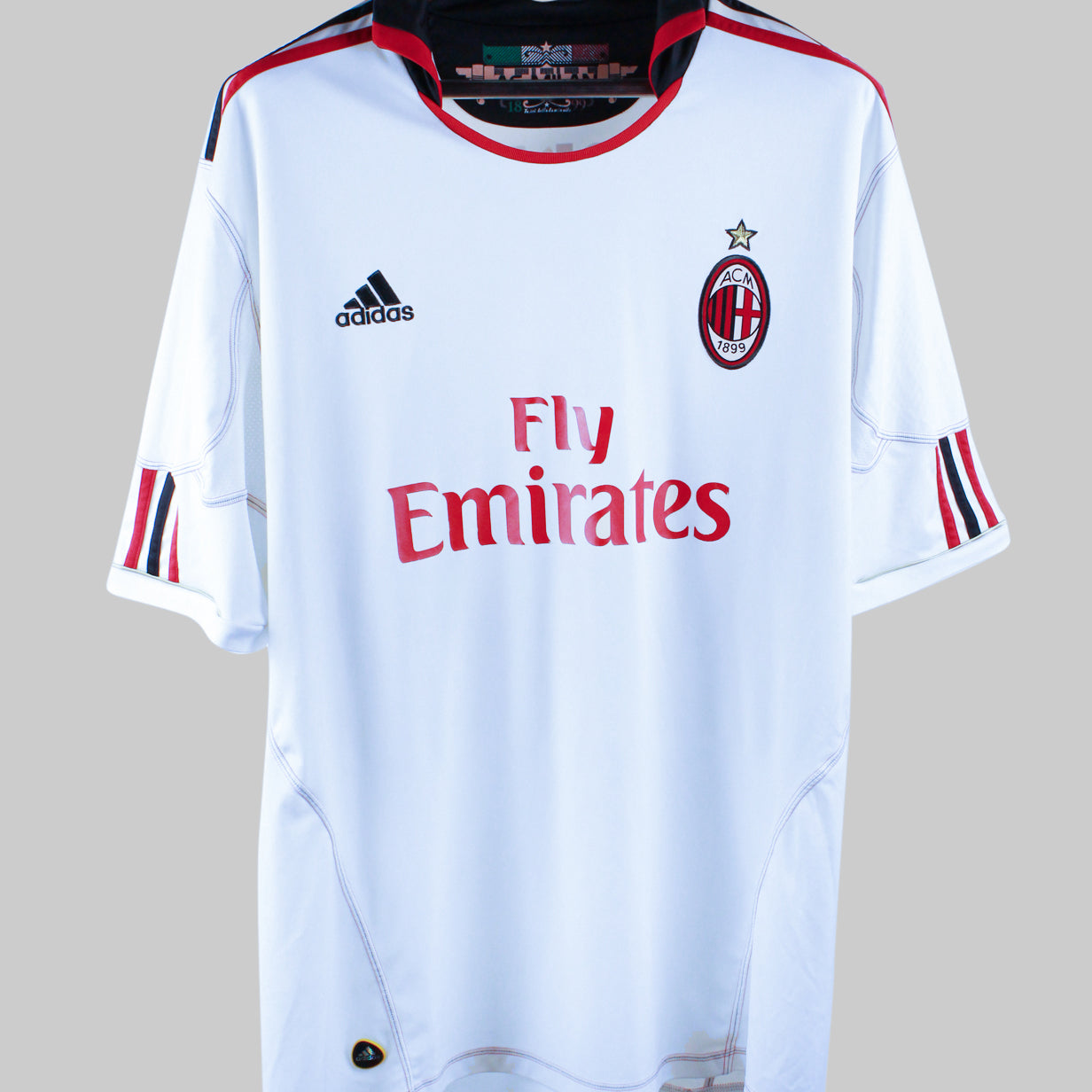 AC Milan 2010-11 Ronaldinho  Away Kit (2XL)
