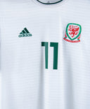 Wales 2018-2019  Bale Away Kit (L)