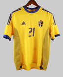 Sweden 2007-2008 Ibrahimovic Home Kit (L)