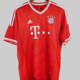 Bayern Munich 2013-14 Robben Home Kit (L)