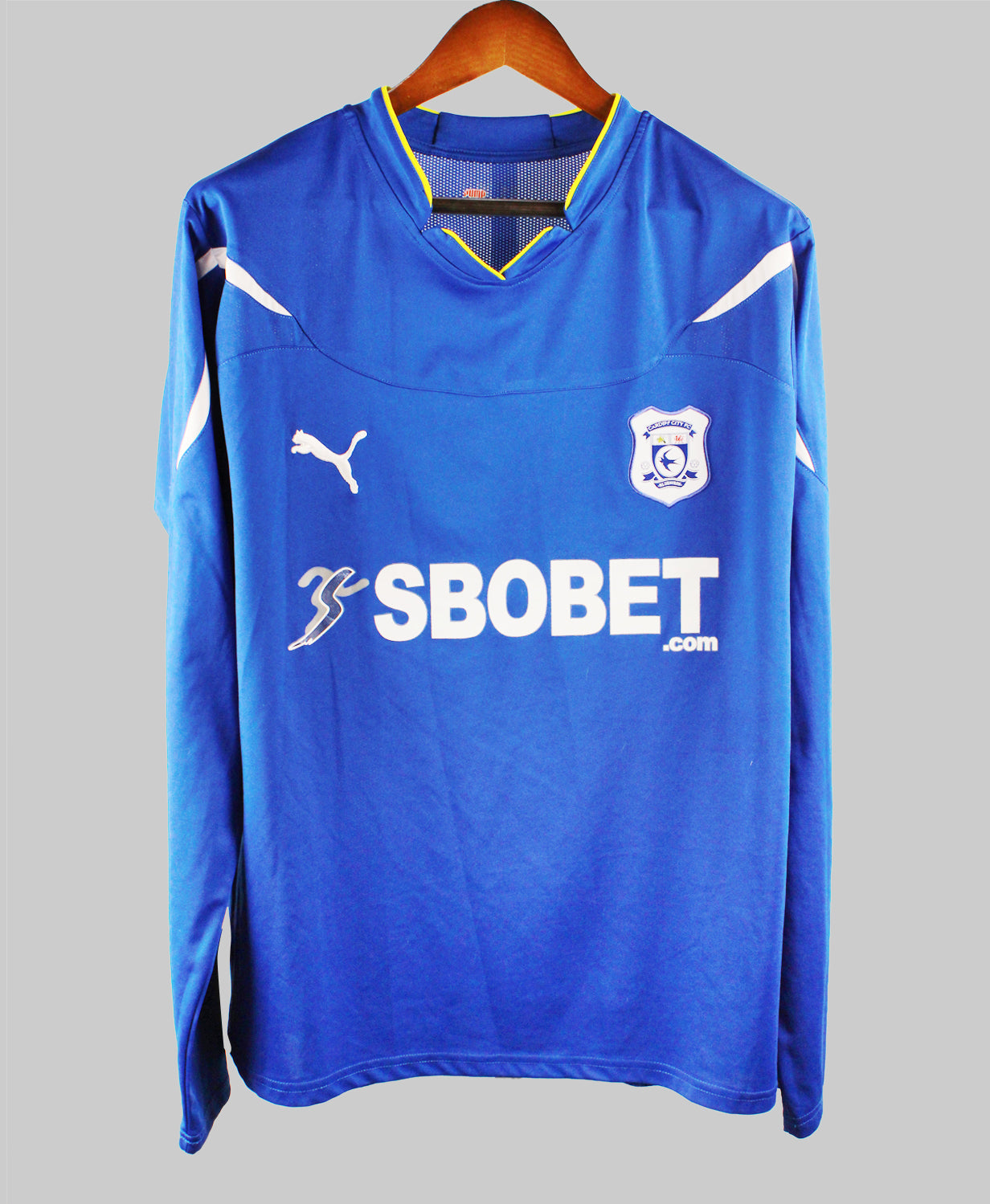 Cardiff 2010-2011 Bellamy Long Sleeve Home Kit (XL)
