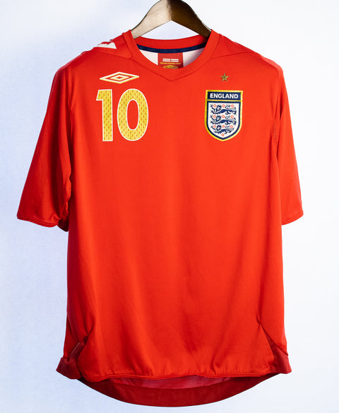 England 2006 Owen Away Kit (L)