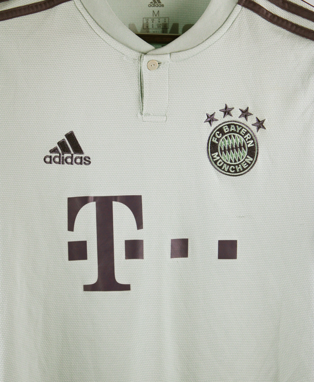 Bayern Munich 2018-19 Away Kit (M)