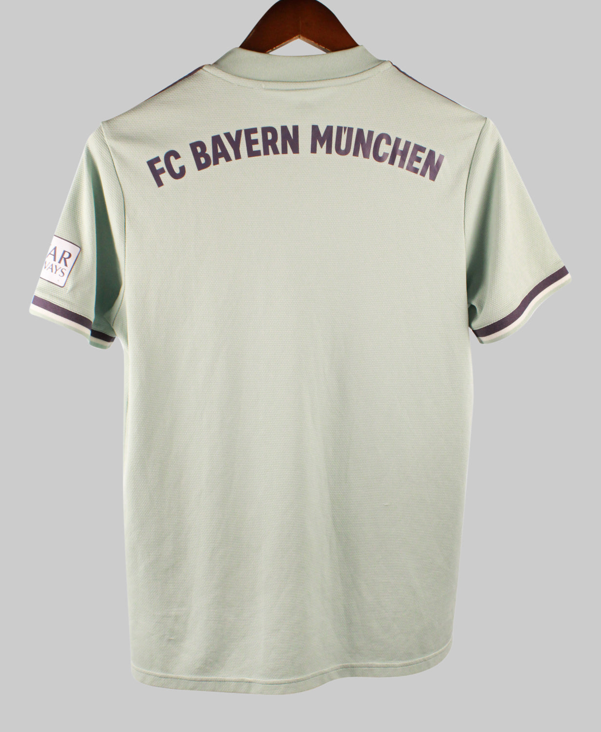 Bayern Munich 2018-19 Away Kit (M)