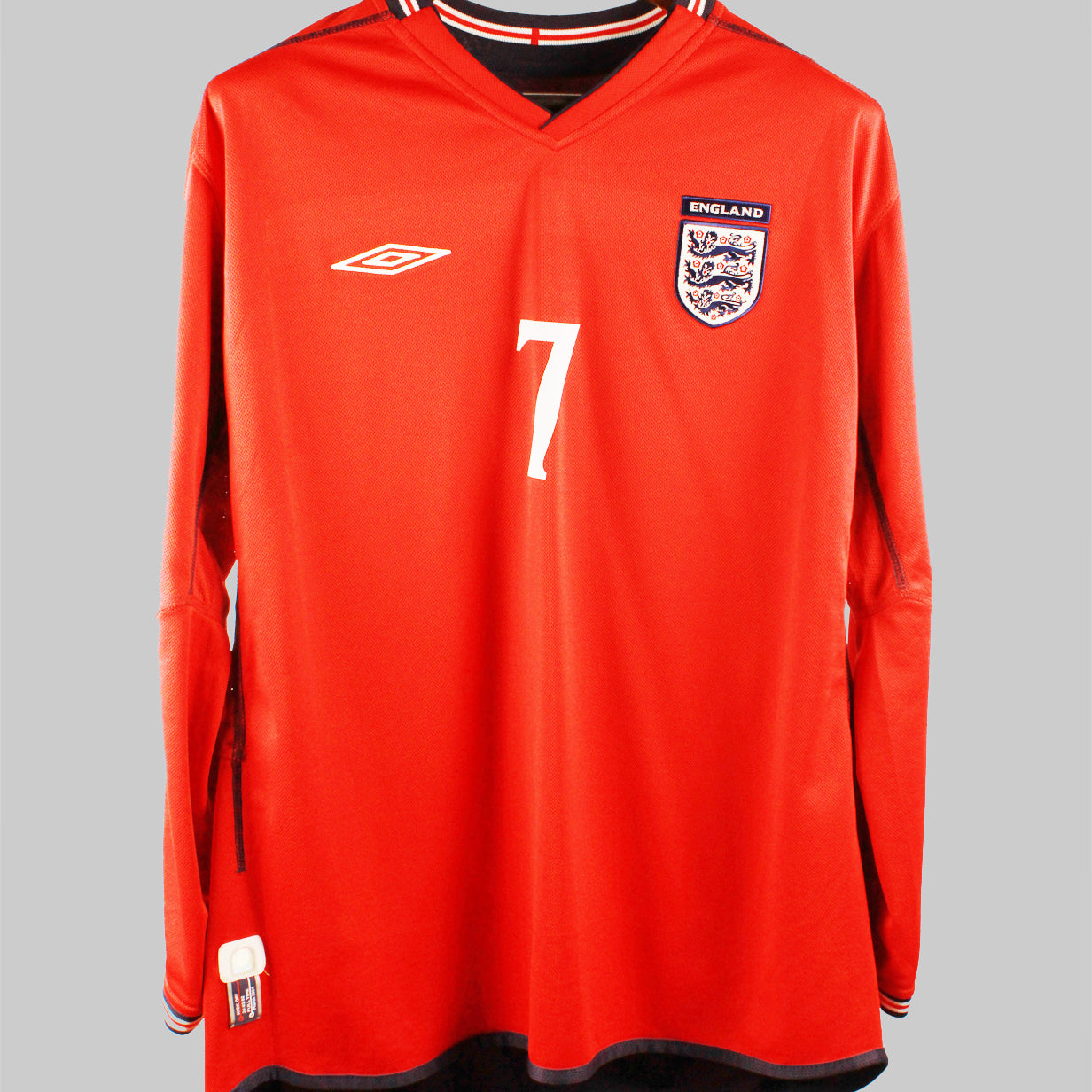England 2002 Beckham Long Sleeve Away Kit (XL)