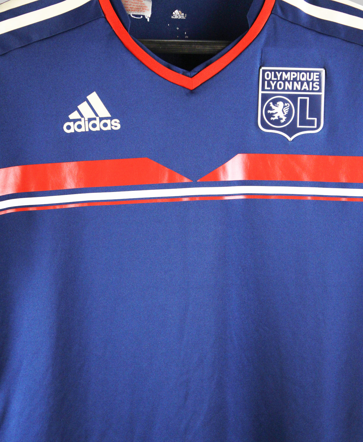 Lyon   Training Kit (Youth XL)