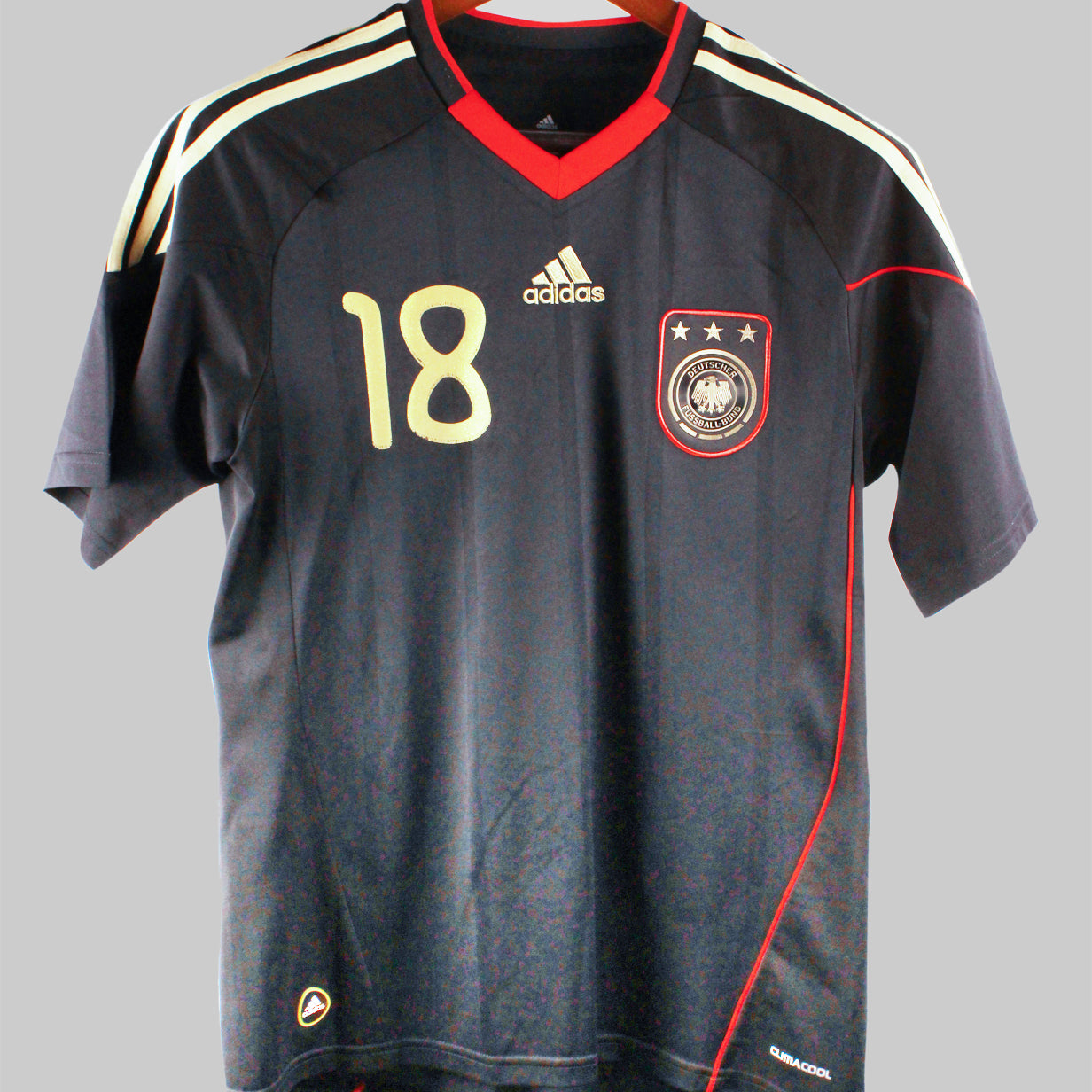 Germany 2010-2011 Kroos Away Kit (S)