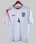 England 2006-07 Gerrard Home Kit (L)