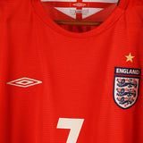 England 2004-05 Beckham Short Sleeve Away Kit (2XL)