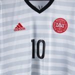 Denmark 2015-2016 Eriksen Away Kit (XL)