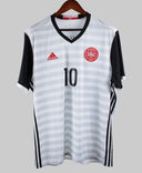 Denmark 2015-2016 Eriksen Away Kit (XL)