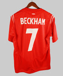 England 2004-05 Beckham Short Sleeve Away Kit (L)