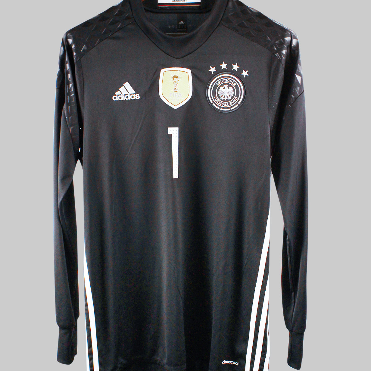 Germany 2016-2017 Neuer Goalkeeper Home Kit (M)