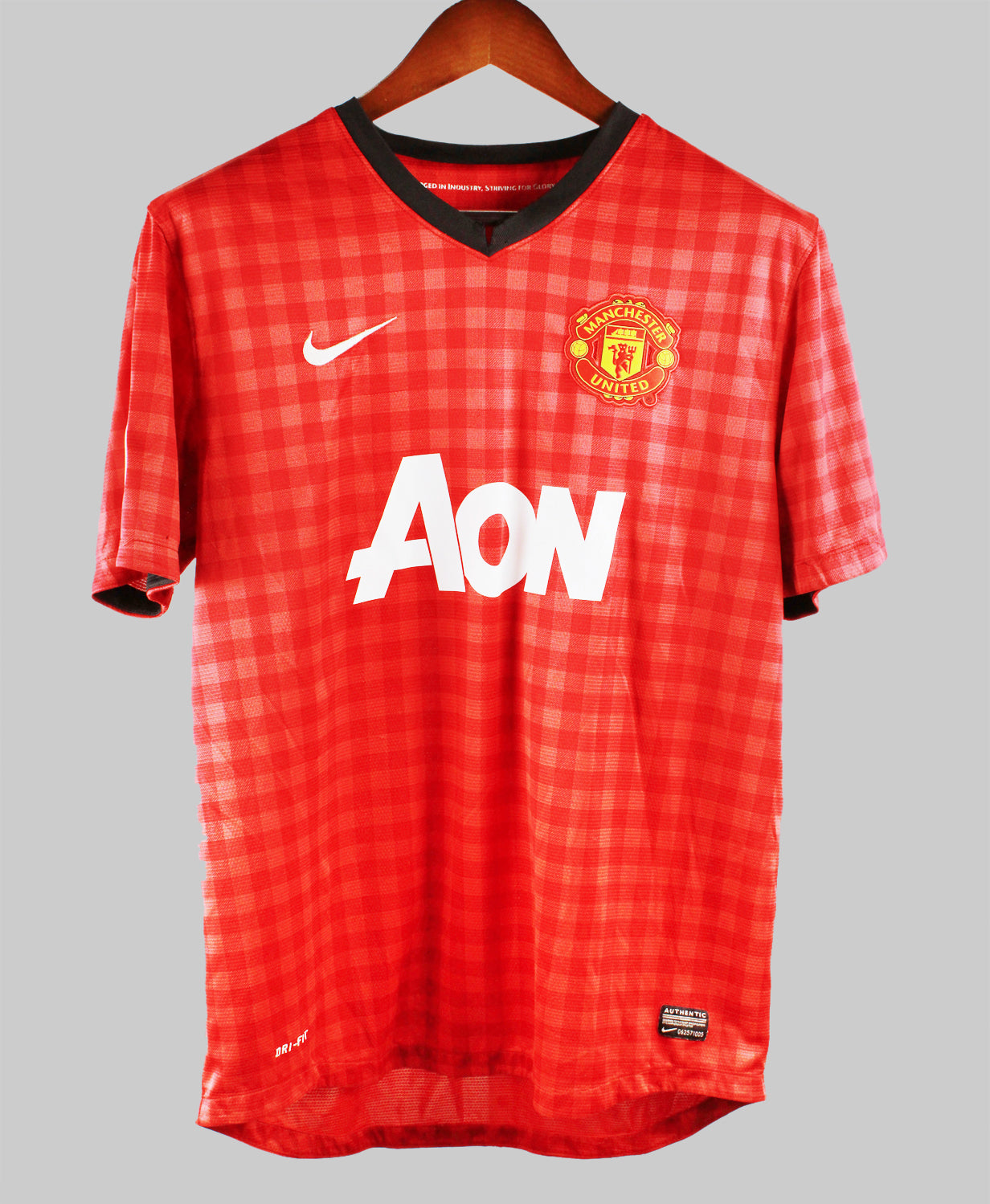 Manchester United 2012-2013 Valencia Home Kit (L)