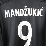 Bayern Munich 2012-2013 Mandzukic Third Kit (XL)