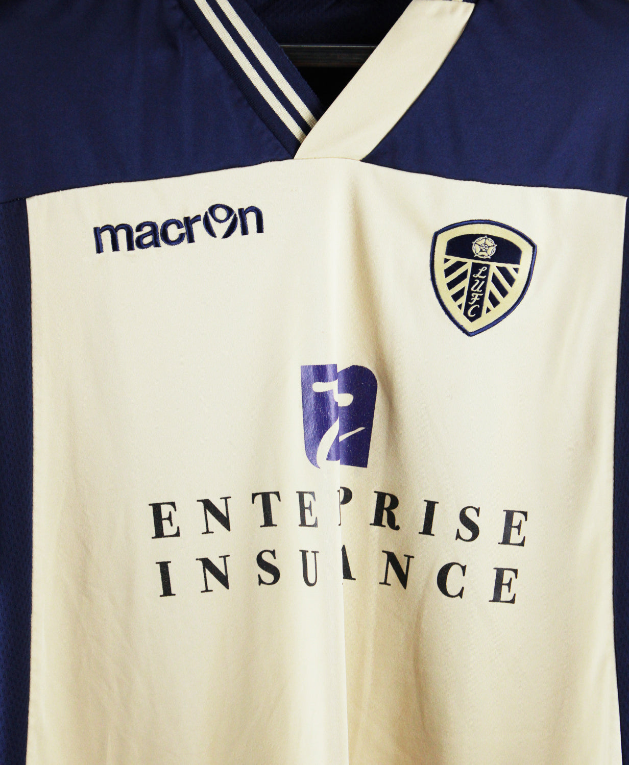 Leeds United 2011-2012 Becchio Away Kit (L)