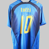 Italy 2007-2008 Totti Home Kit (L)