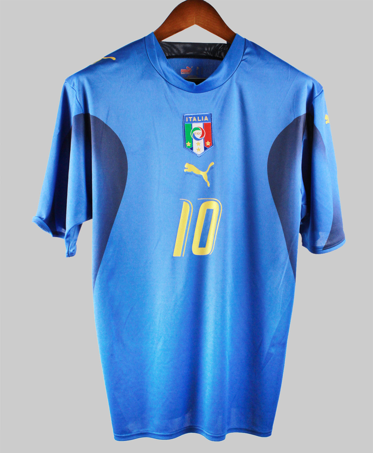 Italy 2007-2008 Totti Home Kit (L)